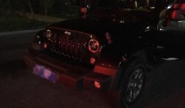 知名车评人爆料视频,深度解析汽车行业内幕